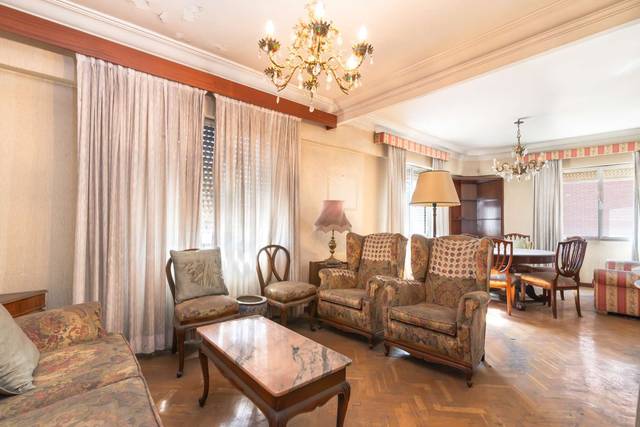 Piso en Venta en Calle del General Ricardos en Vista Alegre