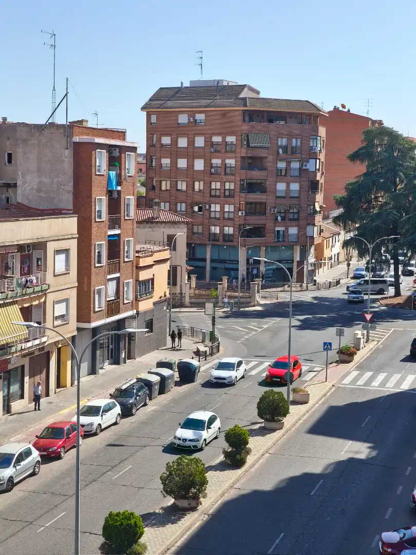 Pis de lloguer a Avenida Pío XII, 117, Tres Olivos - La Piedad