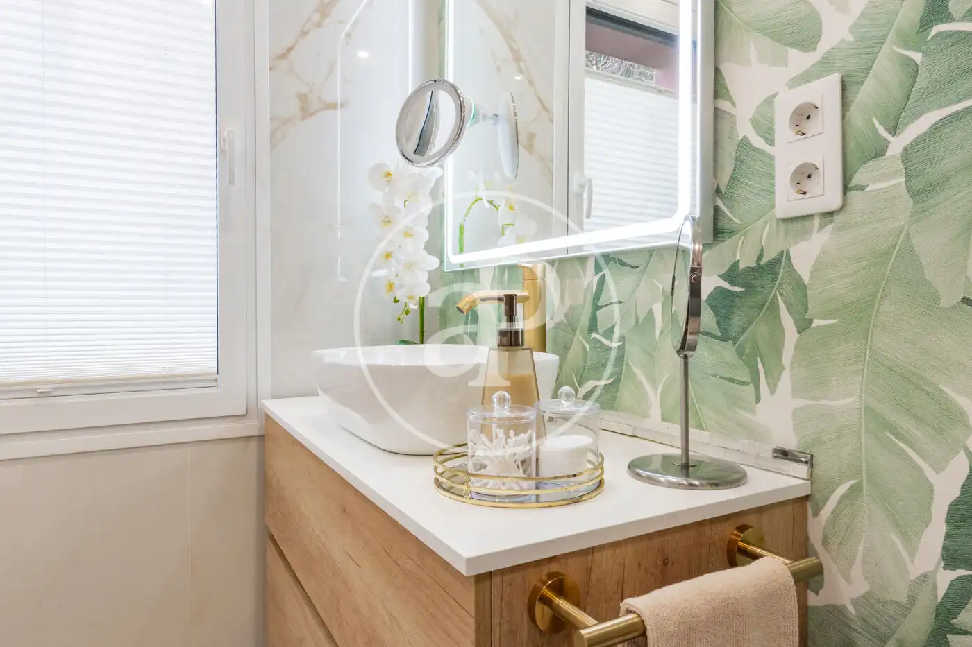 Badezimmer von Haus oder Chalet zum Verkauf in Madrid mit Klimaanlage, Heizung und Privatgarten