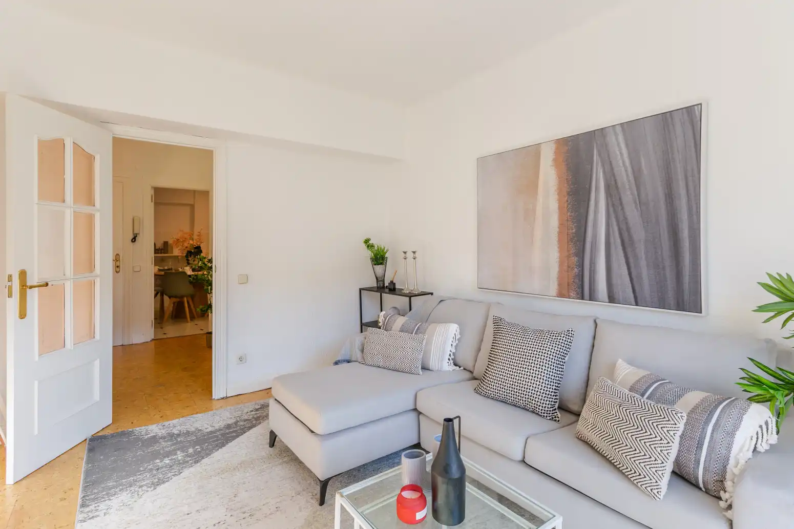 Wohnzimmer von Wohnung zum Verkauf in  Pamplona / Iruña mit Heizung und Balkon