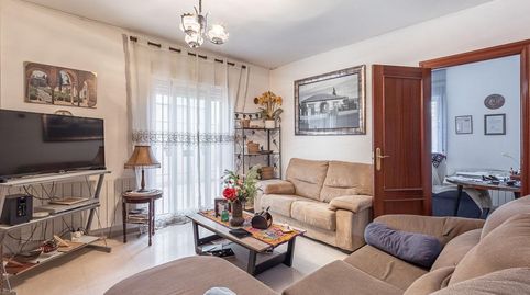 Foto 5 de Casa adosada en venta en Camino Cementerio, Polideportivo, Alhendín