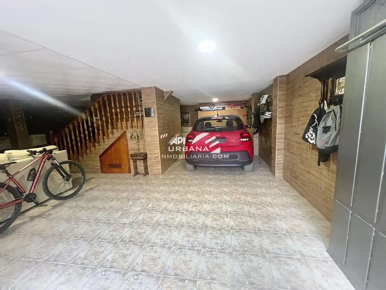 Houses for sale in Los Almendros, Jardin Lucena