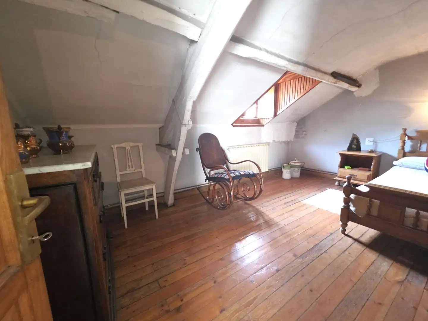 Habitación de Ático en venta en Teverga con Amueblado y Balcón