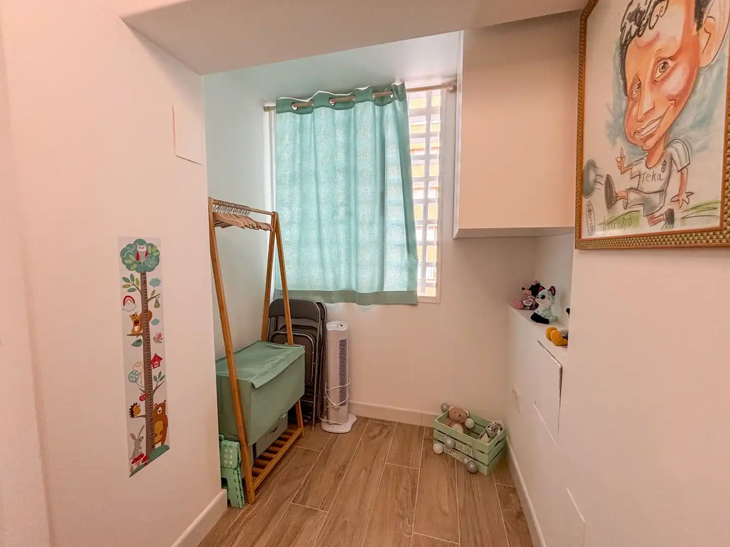 Dormitori de Apartament de lloguer en Torrevieja amb Piscina i Piscina comunitària