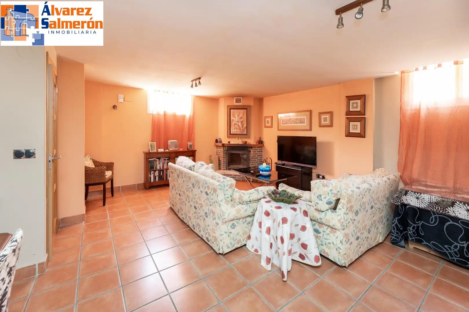 Casa o chalet en venta en Huétor Vega con Aire acondicionado, Calefacción y Jardín privado