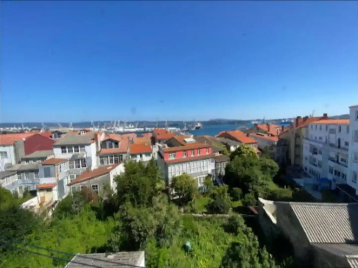 Vista exterior de Casa adosada en venta en Ferrol Vello - Puerto