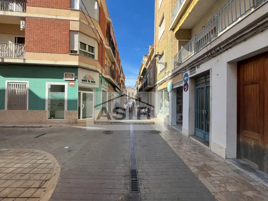 Gewerbefläche zum Verkauf in Calle Pare Marchena, imagen 3