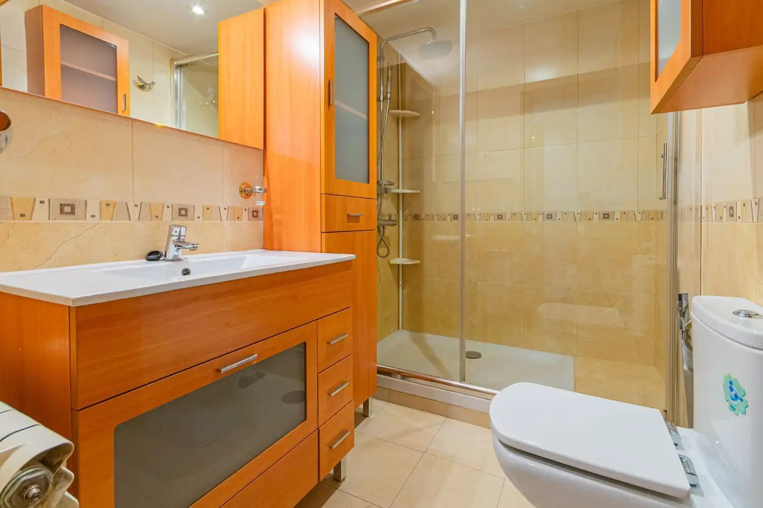 Baño de Piso en venta en Madrid con Aire acondicionado y Calefacción