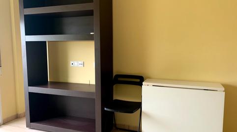 Foto 2 de Apartamento de alquiler en Calle Fernando Martínez, Los Barreros - Cuatro Santos, Murcia