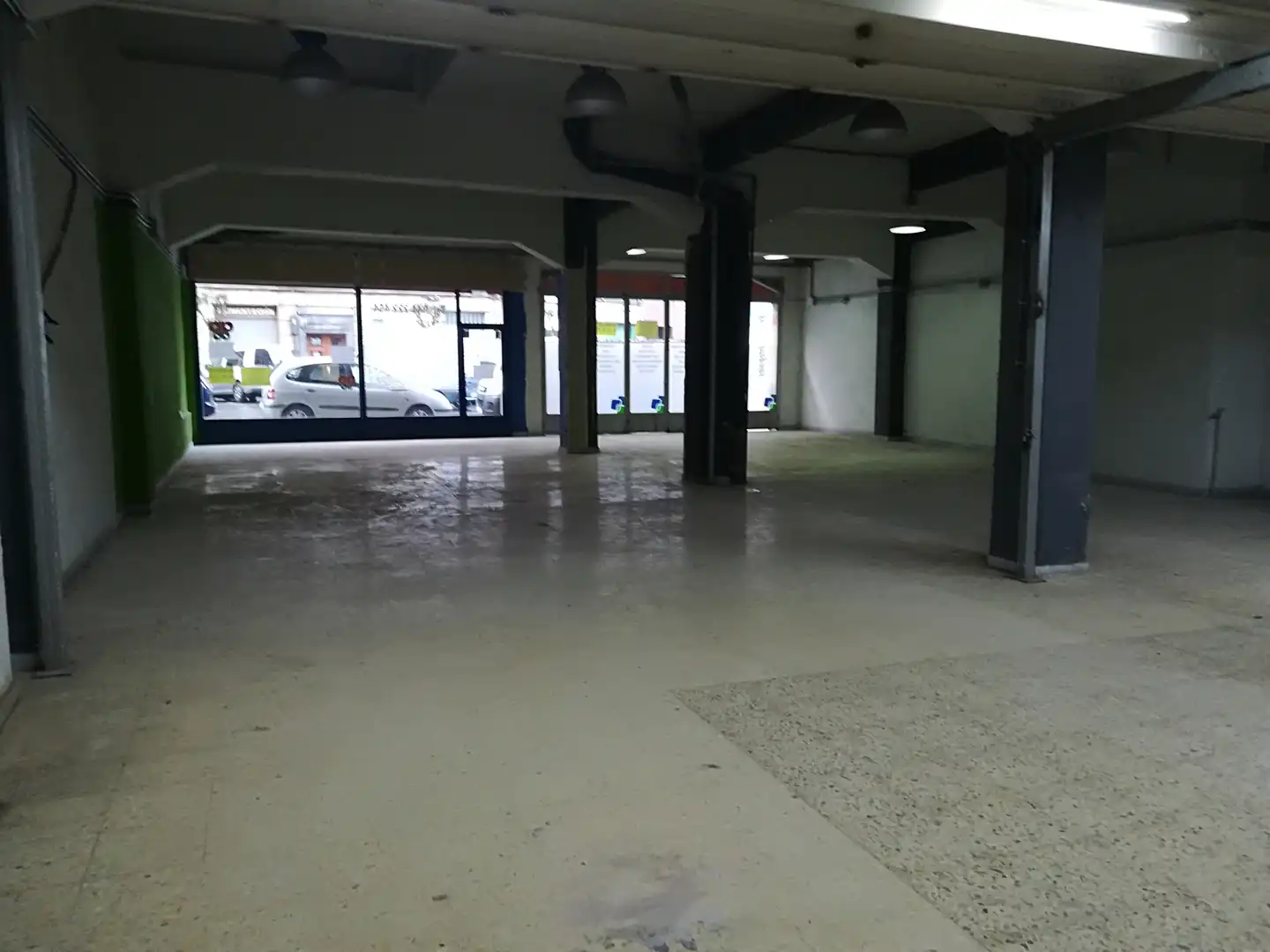 Gewerbefläche zum Verkauf in Camilo Villabaso Kalea 11