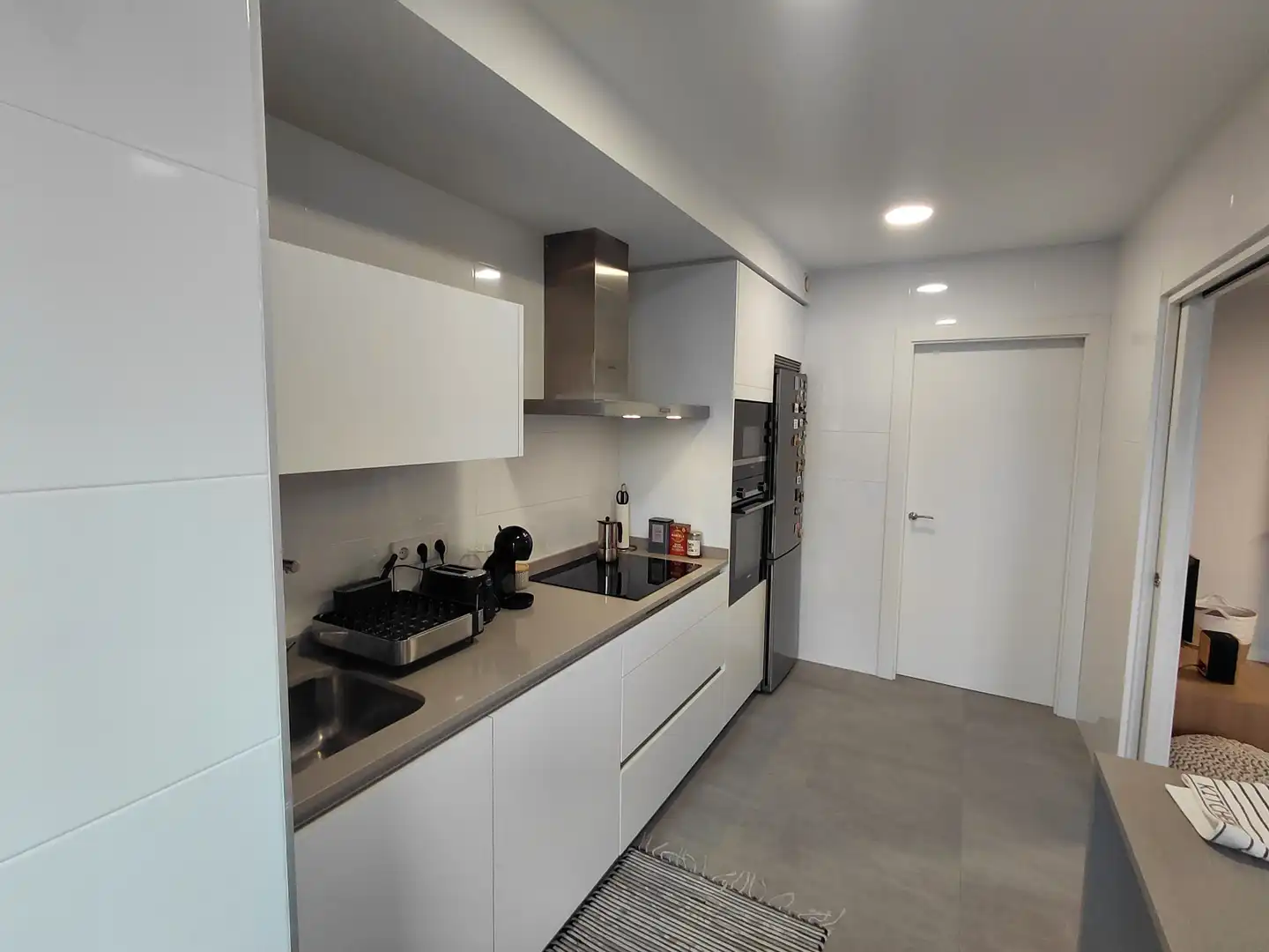 Küche von Wohnung zum Verkauf in Oleiros mit Heizung, Privatgarten und Parkett