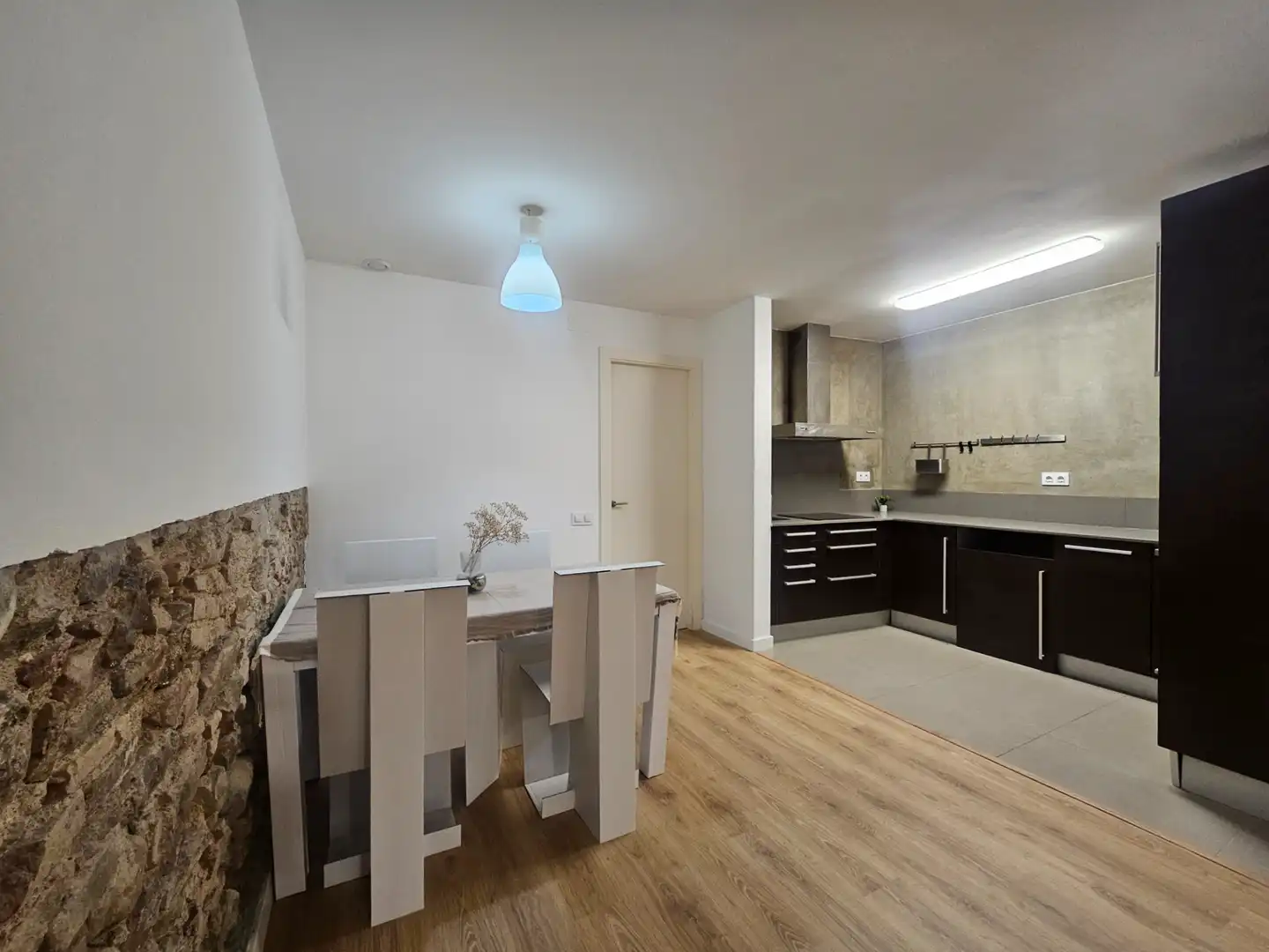Kitchen of Flat for sale in Caldes de Montbui  with Air Conditioner, Heating and Parquet flooring