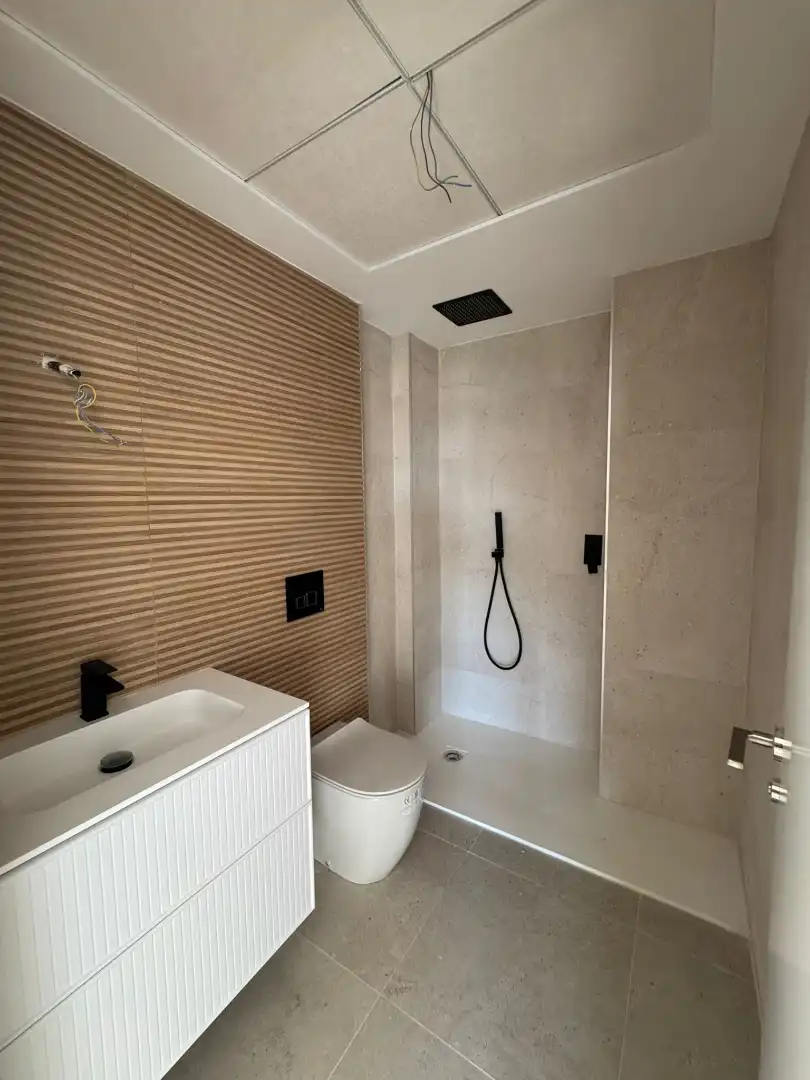 Baño de Apartamento en venta en Oliva con Aire acondicionado, Calefacción y Terraza