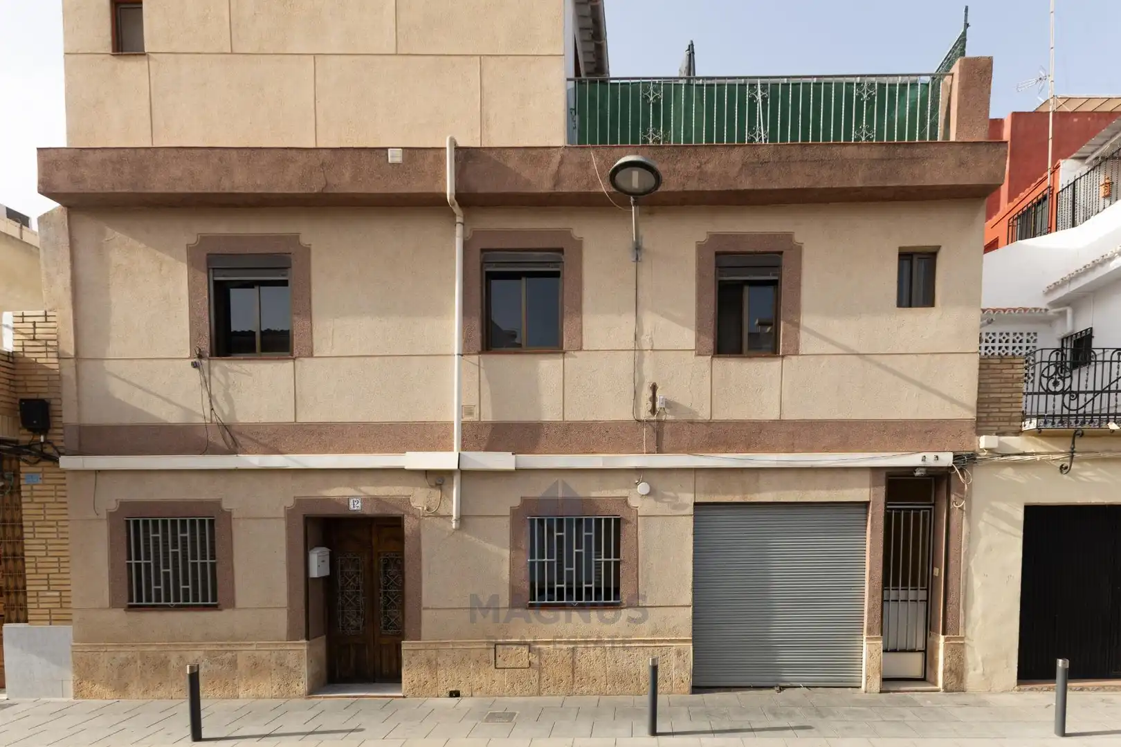 Exterior view of Country homes for sale in Albal  with Air Conditioner and Terrace