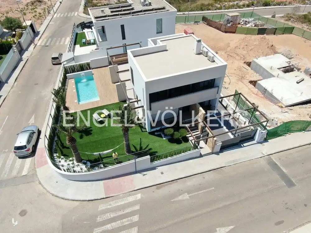 Außenansicht von Country house zum Verkauf in Orihuela mit Klimaanlage, Heizung und Privatgarten