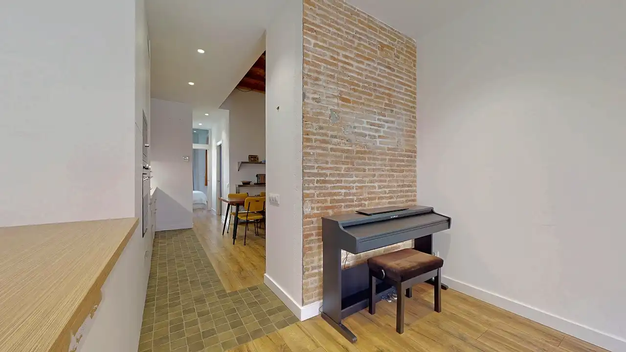 Piso en venta en Barcelona con Aire acondicionado, Calefacción y Balcón