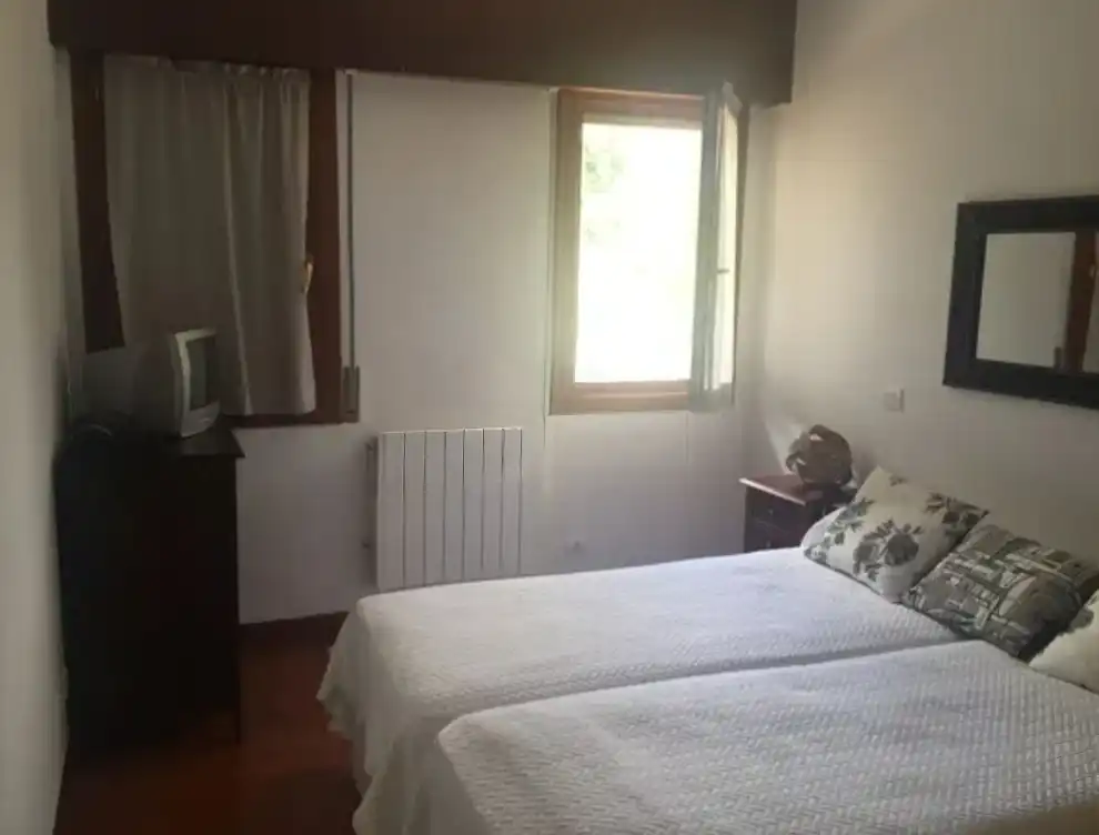 Dormitori de Casa o xalet en venda en Poza de la Sal amb Calefacció, Jardí privat i Terrassa