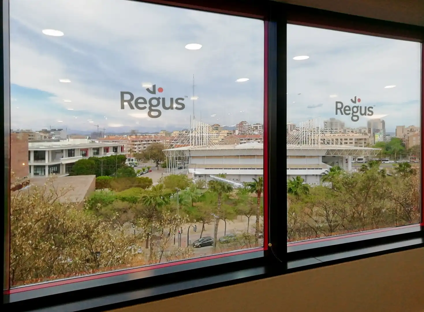 Büro zur Miete in Murcia mit Klimaanlage, Heizung und Möbliert