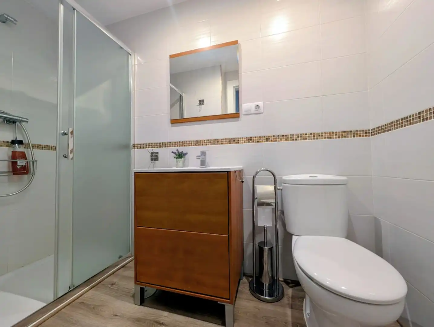 Bany de Casa o xalet en venda en Loja amb Aire condicionat, Calefacció i Jardí privat