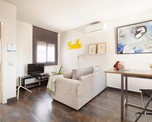 Living room of Apartment to rent in  Barcelona Capital  with Air Conditioner