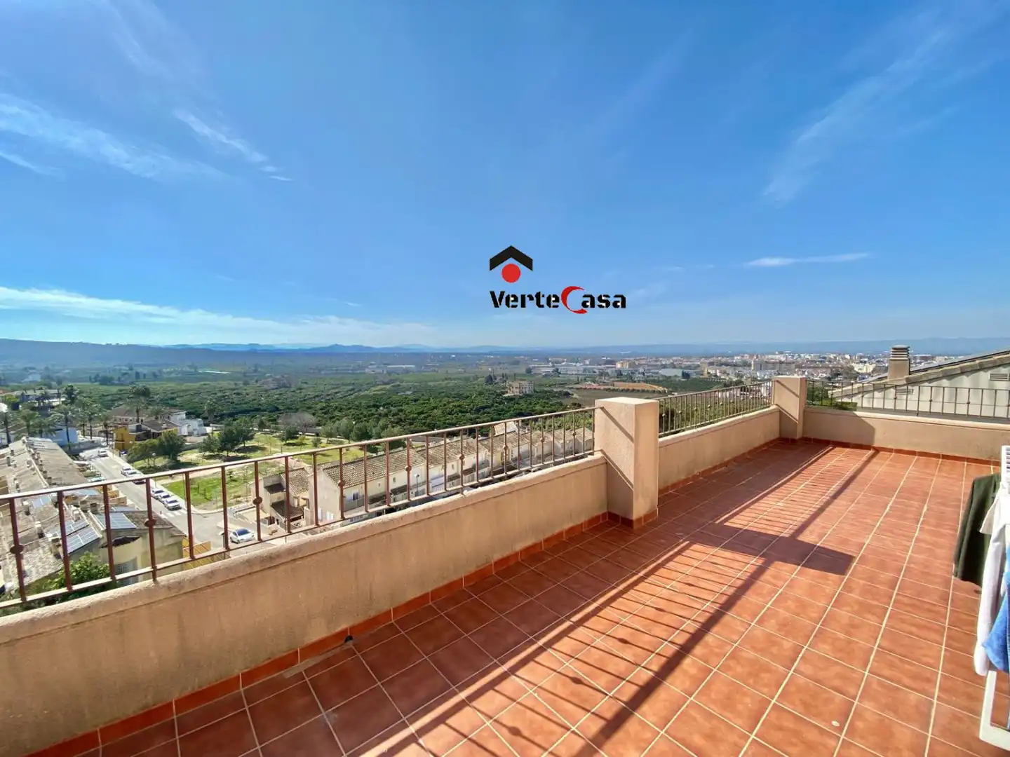 Terrasse von Haus oder Chalet zum Verkauf in Alzira mit Klimaanlage, Heizung und Parkett