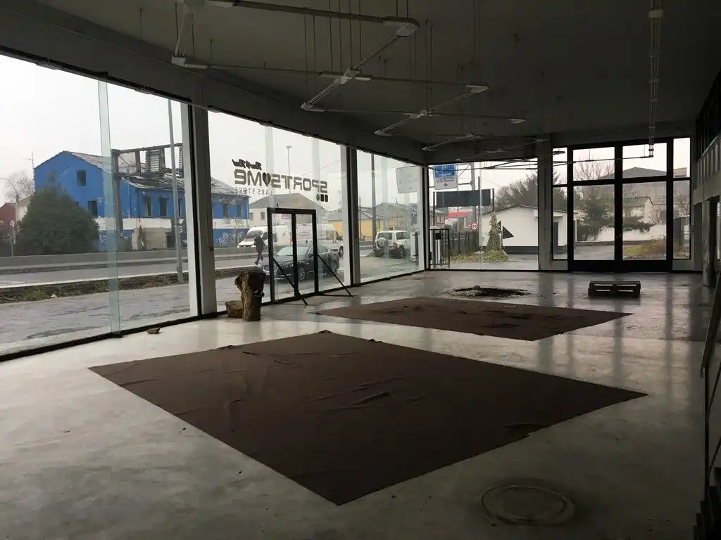 Fabrikhallen zur Miete in Lugo