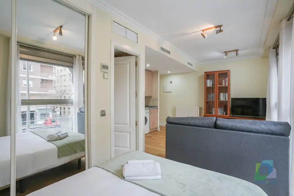 Appartement avec ascenseur à louer à Calle de Embajadores 167, imagen 7