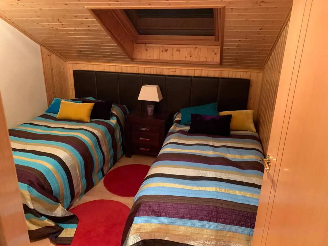 Habitación de Dúplex en venta en Puebla de Lillo con Calefacción, Parquet y Trastero