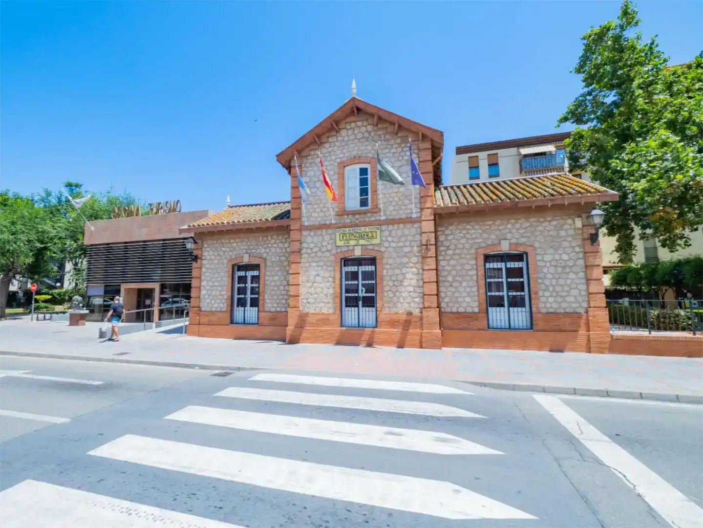 Außenansicht von Wohnung zur Miete in Fuengirola mit Klimaanlage, Möbliert und Balkon