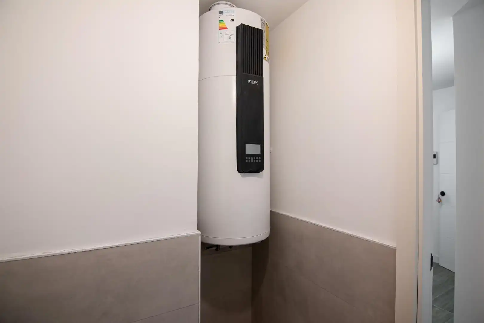 Piso en venta en A Coruña Capital  con Calefacción y Trastero