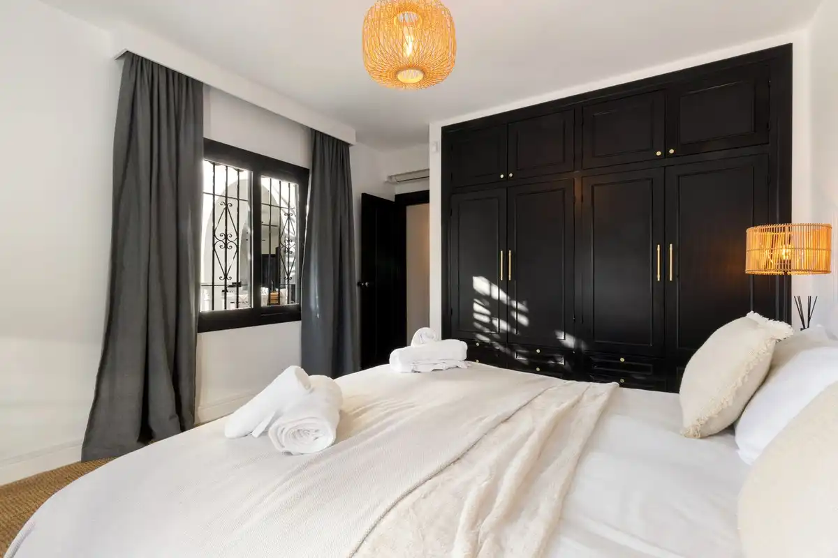 Habitación de Casa o chalet en venta en Marbella con Piscina