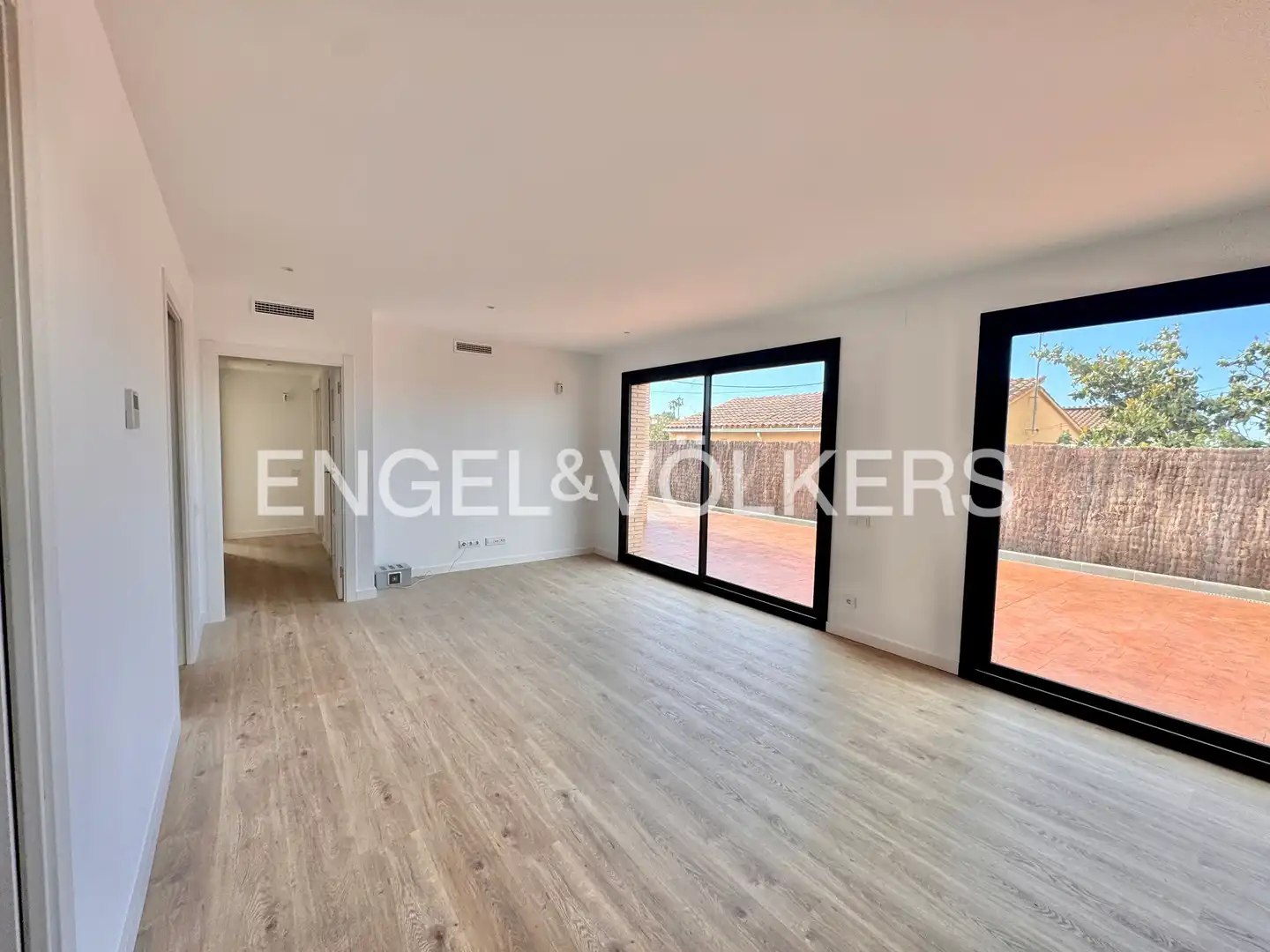Sala d'estar de Casa o xalet de lloguer en Rubí amb Aire condicionat, Calefacció i Parquet