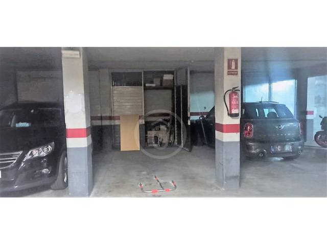 Garaje en Venta en Parc Central