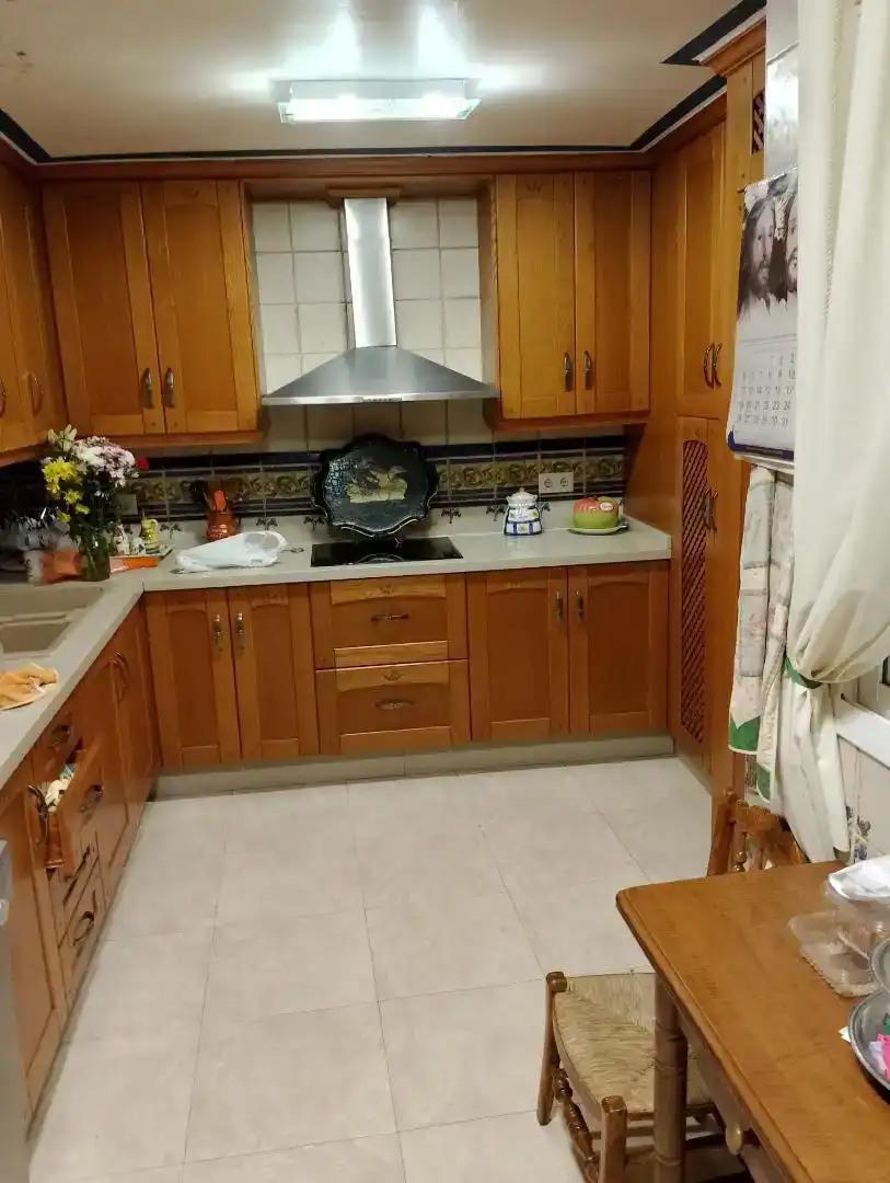 Cuina de Dúplex en venda en Cuevas de San Marcos
