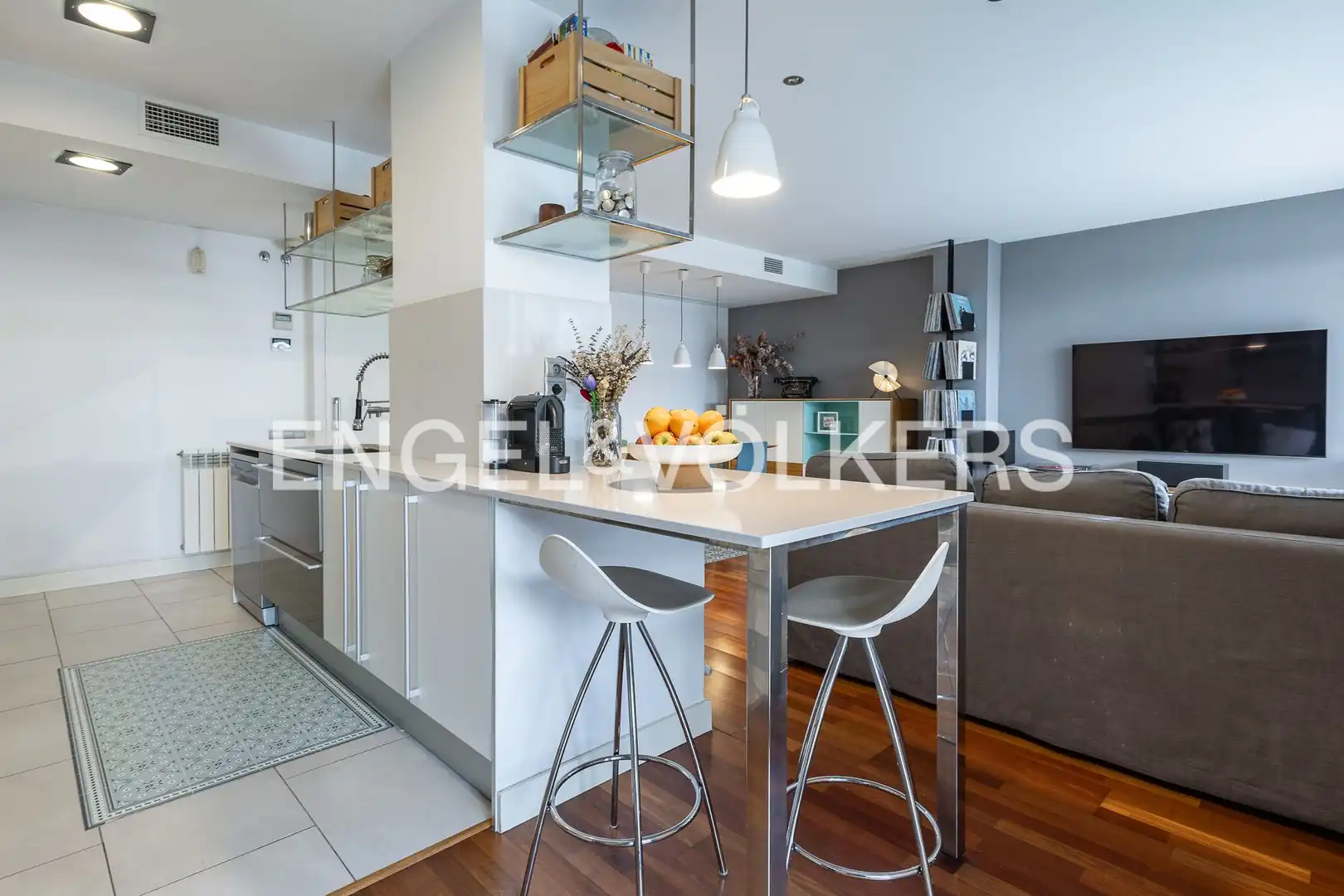 Cocina de Piso en venta en Sant Cugat del Vallès con Aire acondicionado, Calefacción y Jardín privado