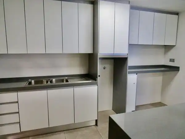 Küche von Wohnung zum Verkauf in Las Palmas de Gran Canaria mit Balkon