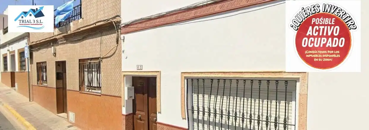 Reihenhaus zum Verkauf in Calle MARTIN ALONSO PINZON