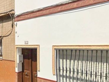 Adossat en venda a Calle MARTIN ALONSO PINZON
