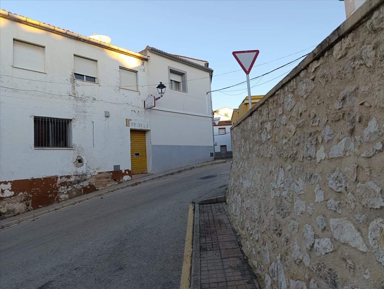 Außenansicht von Wohnungen zum verkauf in Beniarrés