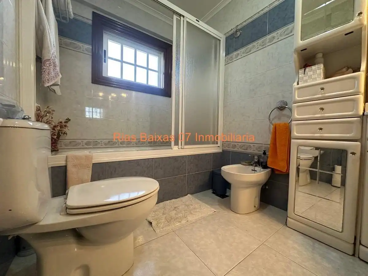 House with garden for sale in Mos, imagen 30