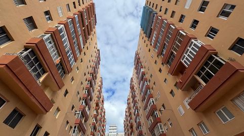 Foto 2 de Piso en venta en Calle Salvador Manrique de Lara, 36, Guanarteme, Las Palmas de Gran Canaria