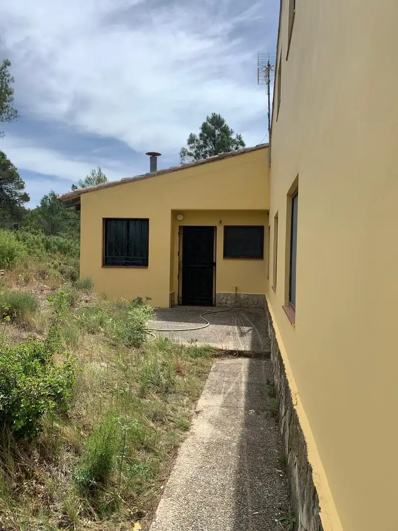 Exterior view of Country homes for sale in Cortes de Pallás  with Heating and Swimming Pool