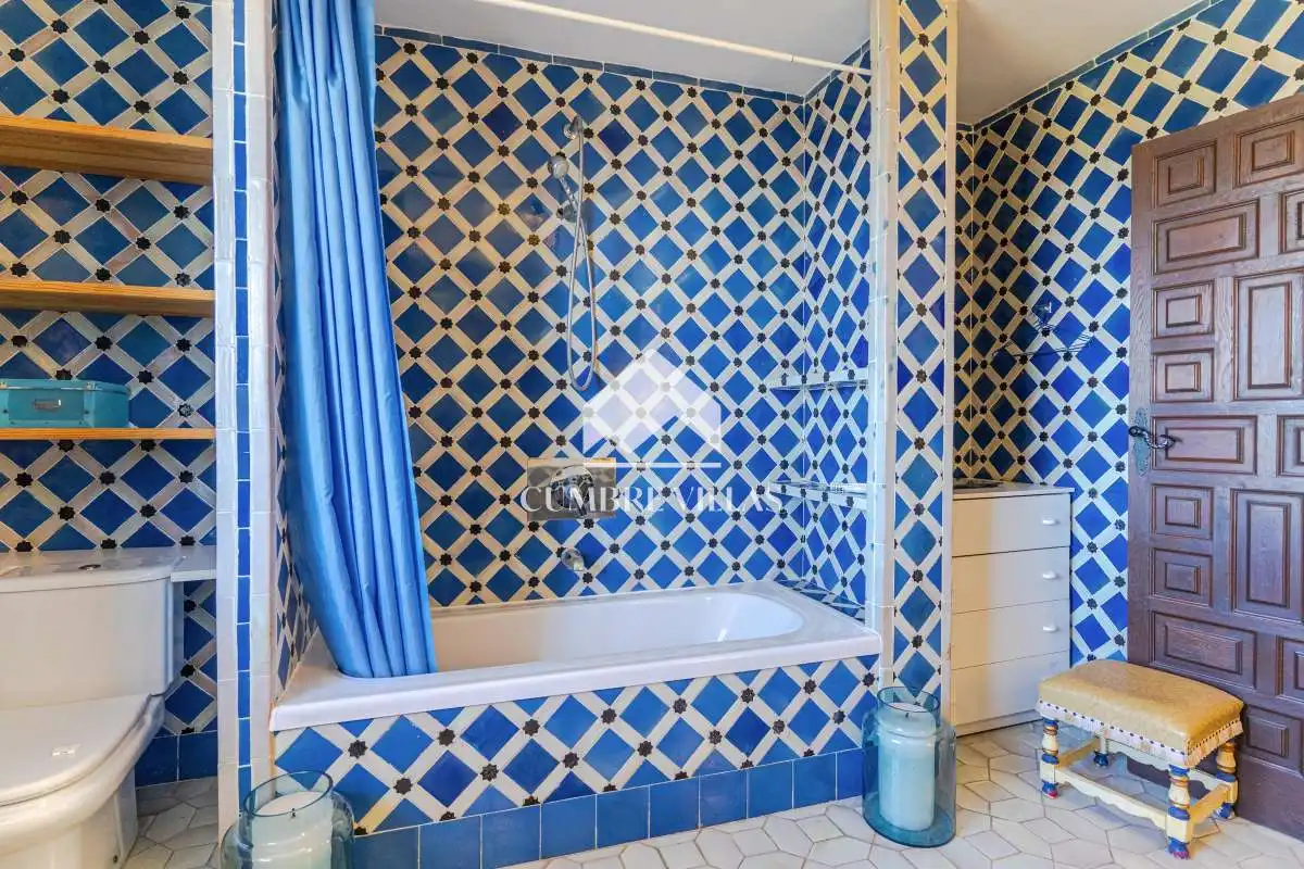 Baño de Casa o chalet en venta en Salobreña con Calefacción, Jardín privado y Terraza
