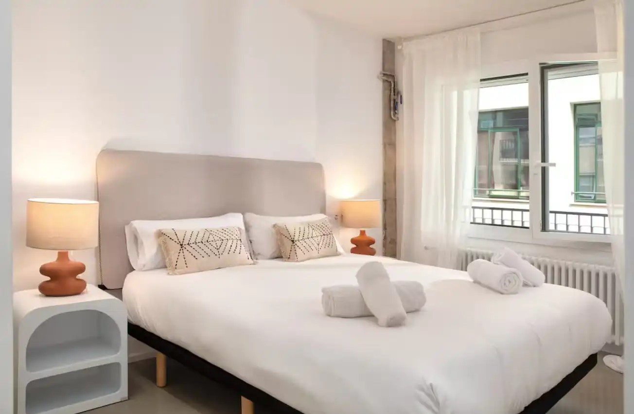 Apartament de lloguer a Carrer Bisbe Lorenzana, 35, Eixample Nord