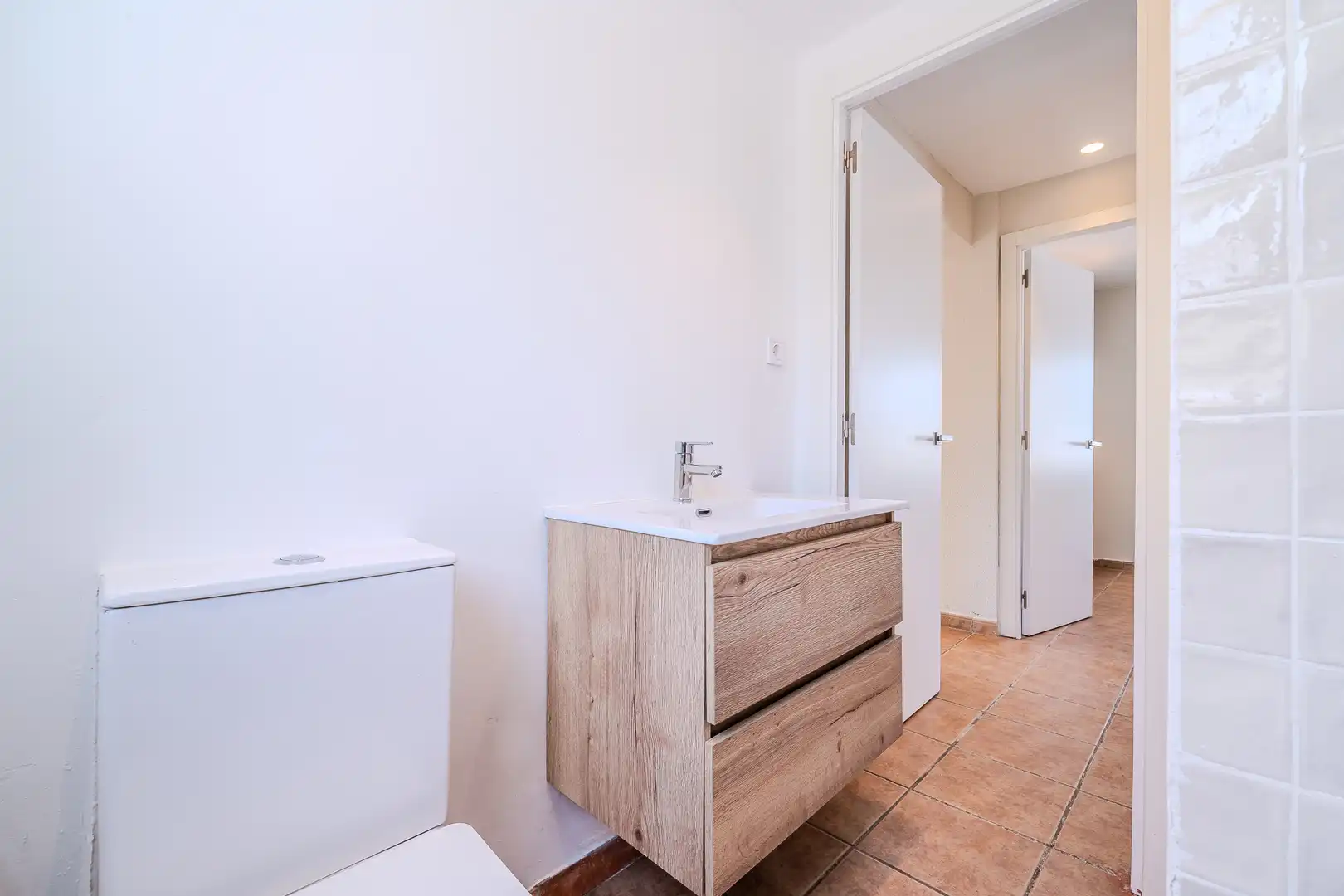 Bathroom of Houses for sale in L'Ametlla de Mar   with Air Conditioner, Heating and Private garden
