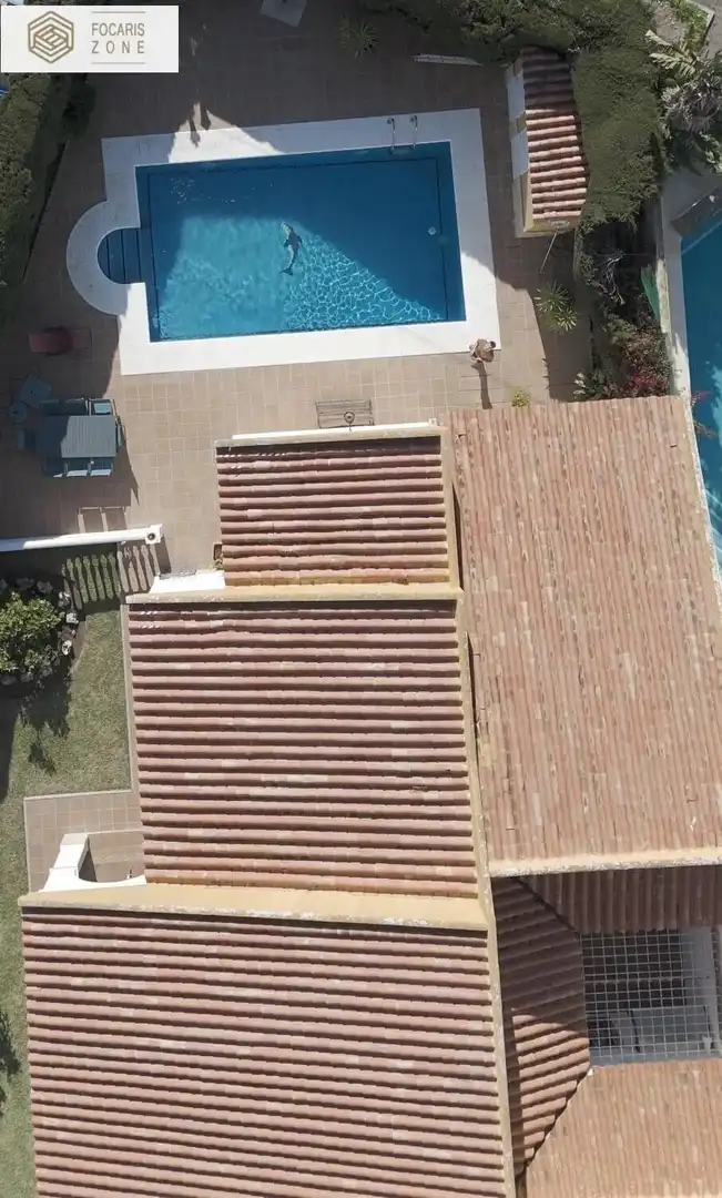Vista exterior de Casa o chalet en venta en Rincón de la Victoria con Aire acondicionado, Jardín privado y Terraza