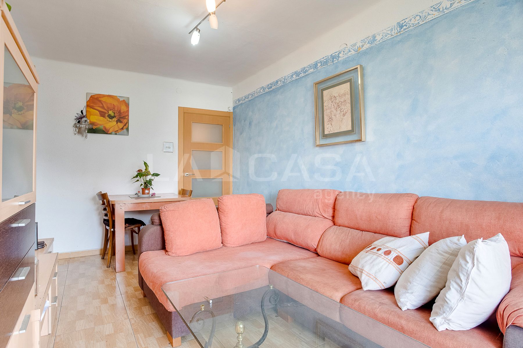 Sala d'estar de Pis en venda en Sant Adrià de Besòs amb Balcó