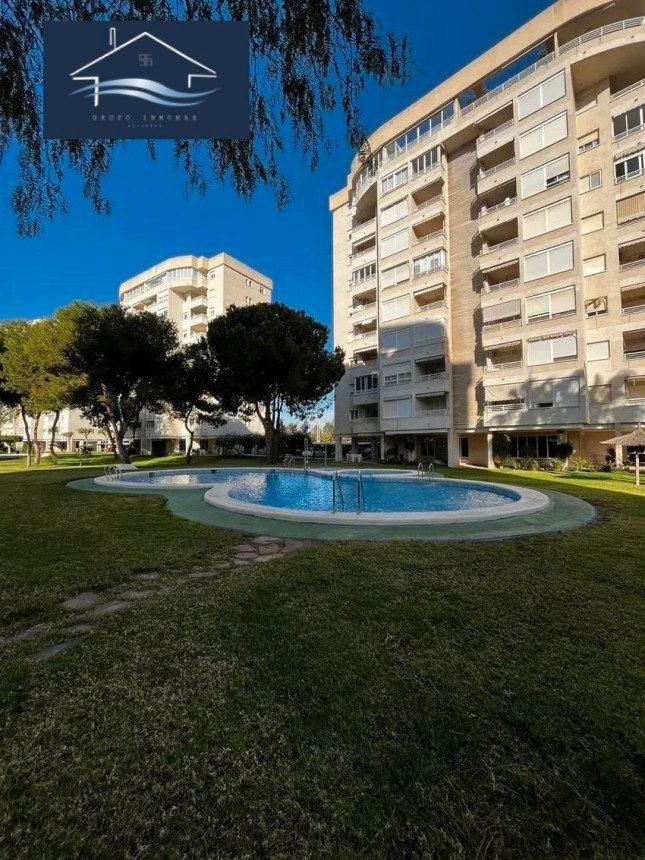 Vista exterior de Pis en venda en Alicante / Alacant amb Aire condicionat, Calefacció i Terrassa