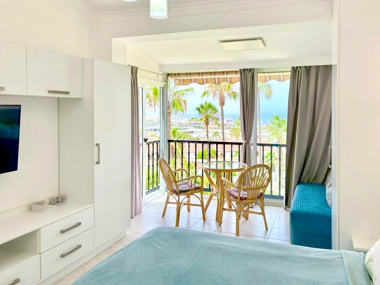 Dormitori de Estudi en venda en Adeje amb Moblat