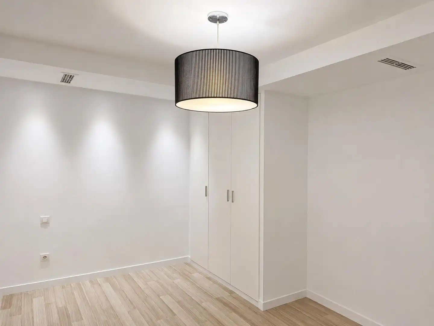 Exterior view of Lofts for rent in Valencia